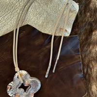 ⚪️FLOWER necklace