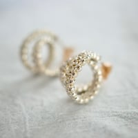 銀糸ループスタッドピアス