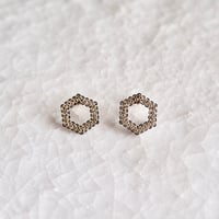 黒スタッドピアス／六角形リング