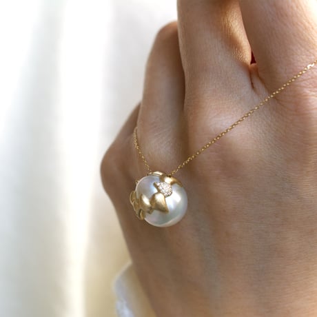 phantom south sea pearl diamond necklace
