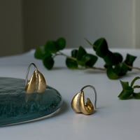 benjamin baroque earrings  (K18 yellow gold)