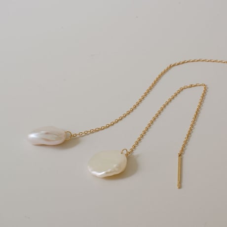 Petal pearl chain earrings S