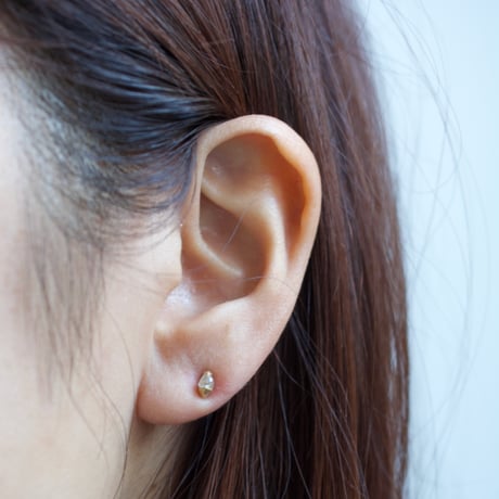 single rough diamond stud earring