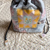 お花のキルトキンチャク（マチあり）