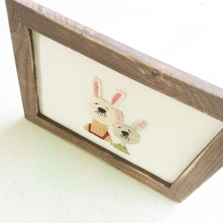 眠いねぇ、うん、眠いねぇ（刺繍作品）