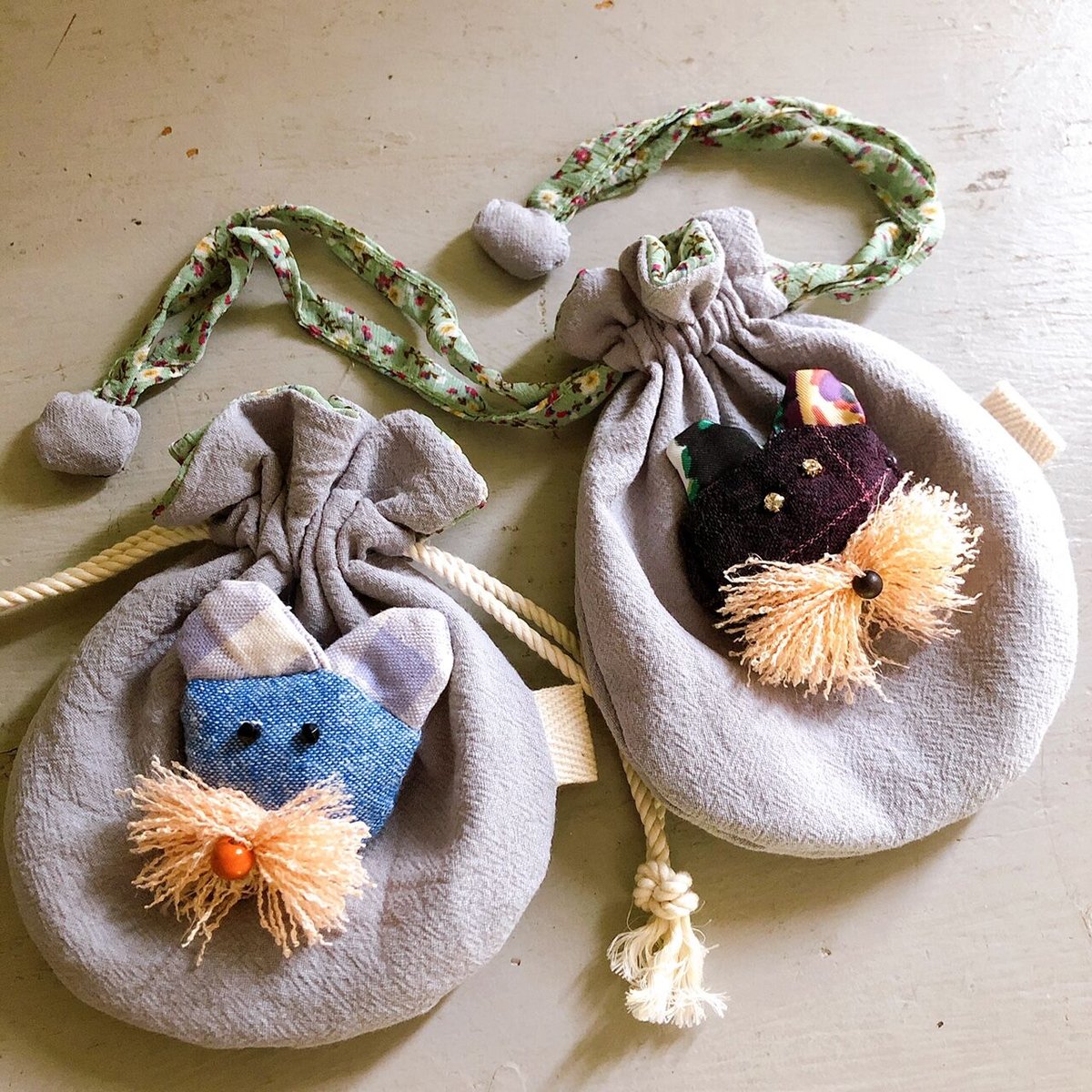 ブローチ付き リネンまんまる巾着♡ | Ricco.Shop