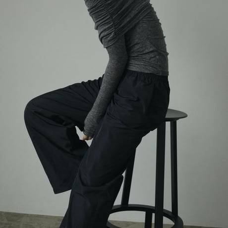 [24’WINTER COLLECTION] ànuke アンヌーク Soft Offshoulder Tops 62420621