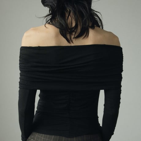 [24’WINTER COLLECTION] ànuke アンヌーク Soft Offshoulder Tops 62420621