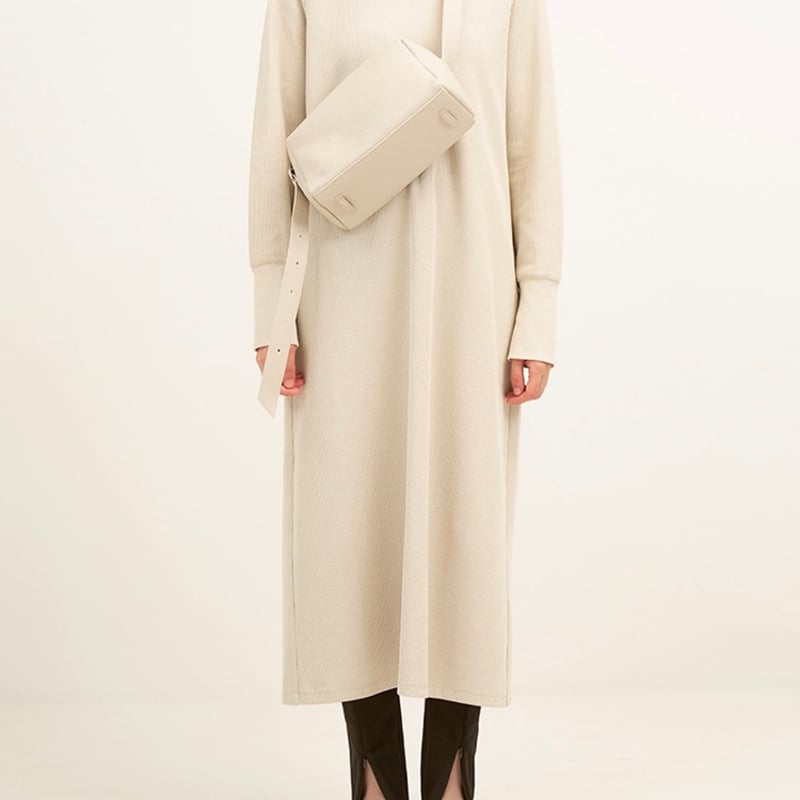 2024 AUTUMN/WINTER COLLECTION】YENN CROSSBODY B