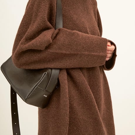 【2024 AUTUMN/WINTER COLLECTION】YENN CROSSBODY BAG Y244-01114
