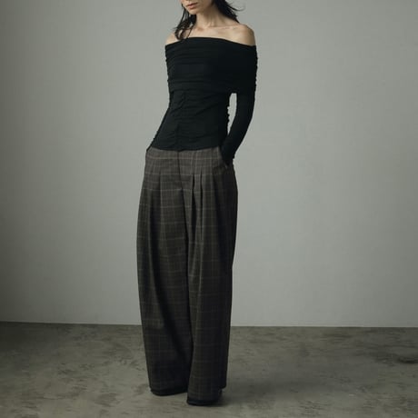 [24’WINTER COLLECTION] ànuke アンヌーク Soft Offshoulder Tops 62420621