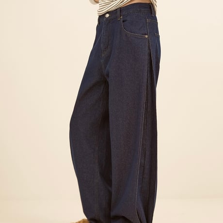 【2024 AUTUMN/WINTER COLLECTION】YENN SIDE PLEATED DENIM Y244-31112