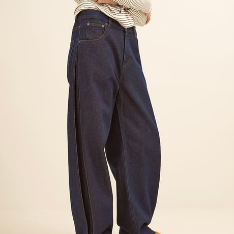 【2024 AUTUMN/WINTER COLLECTION】YENN SIDE PLEATED DENIM Y244-31112