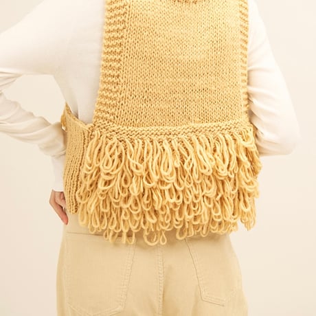 【2024 AUTUMN/WINTER COLLECTION】YENN LOOP HAND KNIT VEST Y244-98110