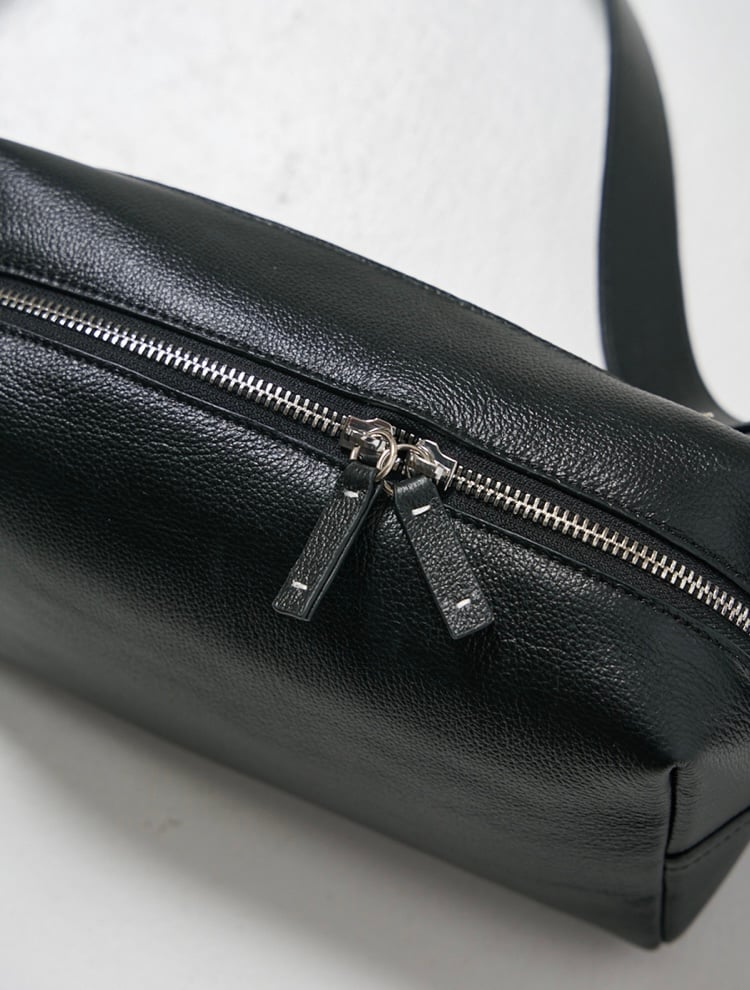2024 AUTUMN/WINTER COLLECTION】YENN CROSSBODY B
