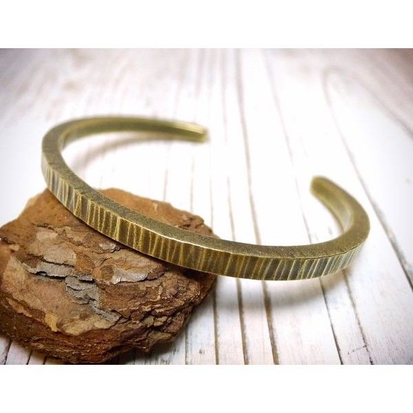 男らしい無骨な雰囲気がたまらい！3本セット真鍮バングル | IMERU