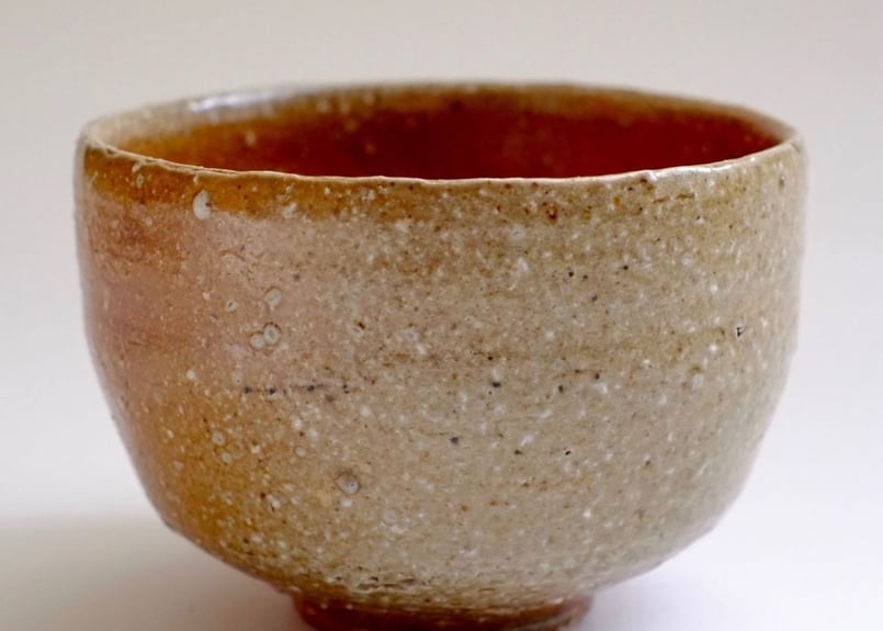 廣永窯の初窯作品 茶碗か、向付か。 廣永窯の初窯作品 茶碗か、向付か。