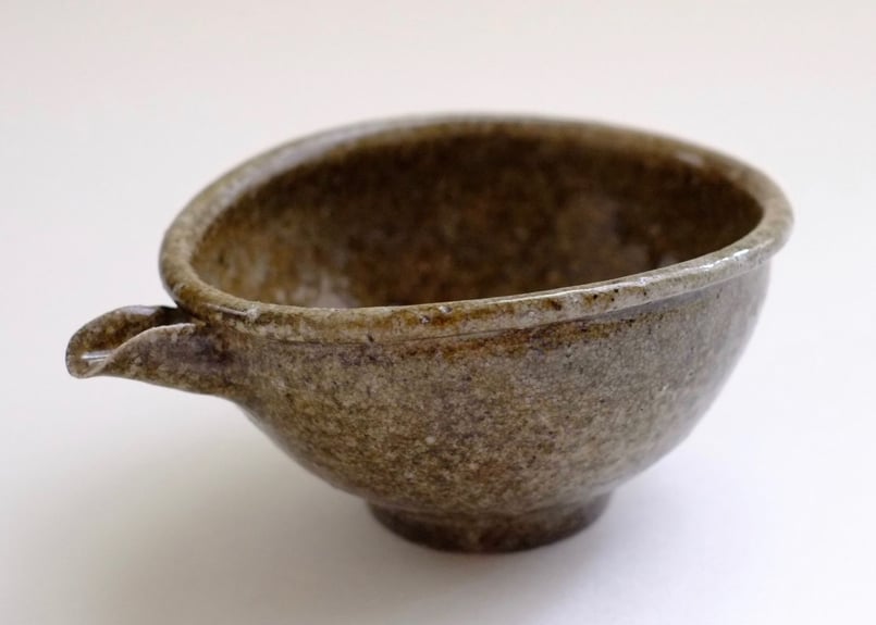 平安　釉　鉢　片口　丘作 Amazon.co.jp: 片口 陶器 片口鉢 酒器 作家 : ホーム＆キッチン