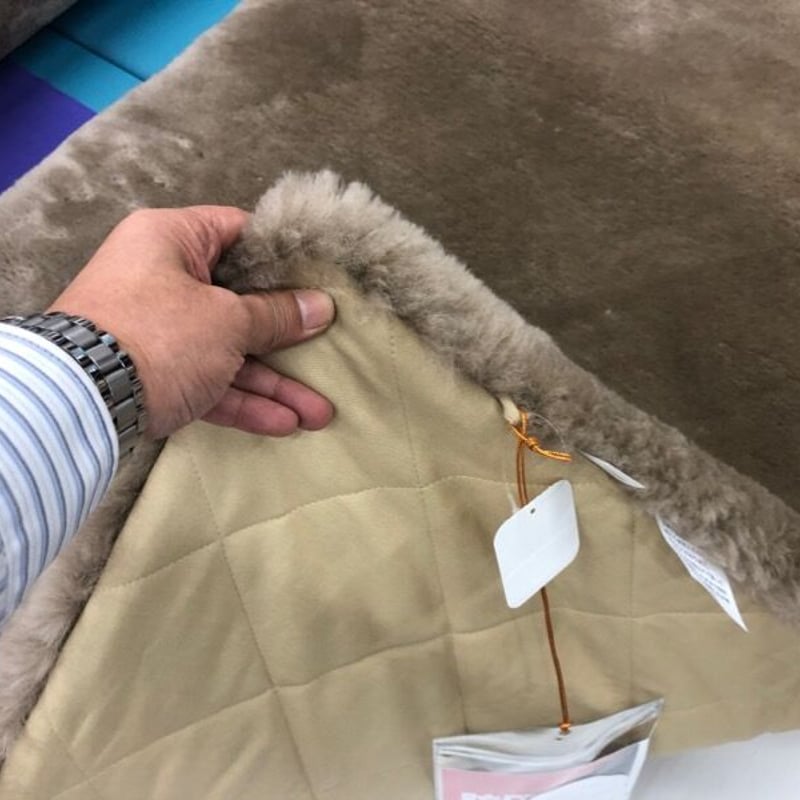 山甚物産ジンペット最高ランク超高密度ムートンシーツ　毛長35mm日本製未使用新品 fit=scale-down,w=1200