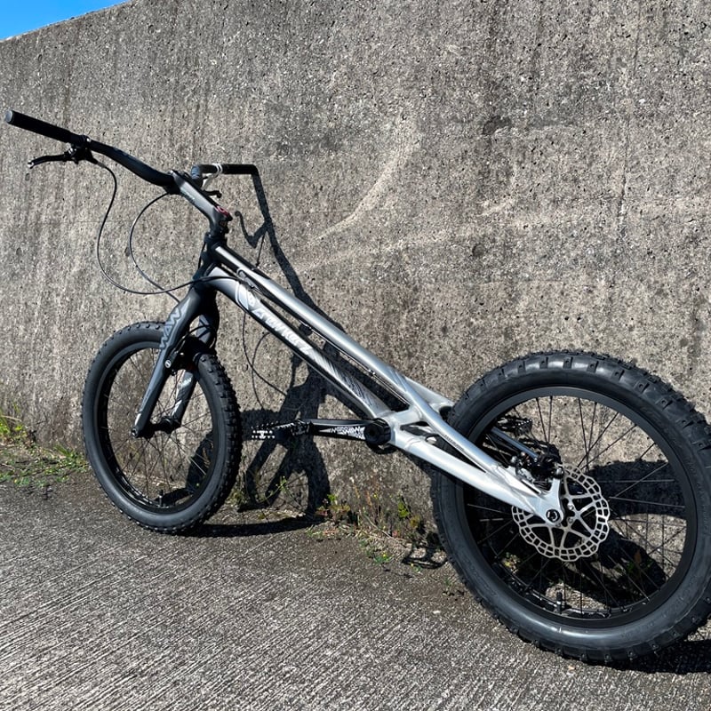 Crewkerz Jealousy Ultimate 20 | IKKEI BIKES STORE Crewkerz Jealousy Ultimate 20 | IKKEI BIKES STORE