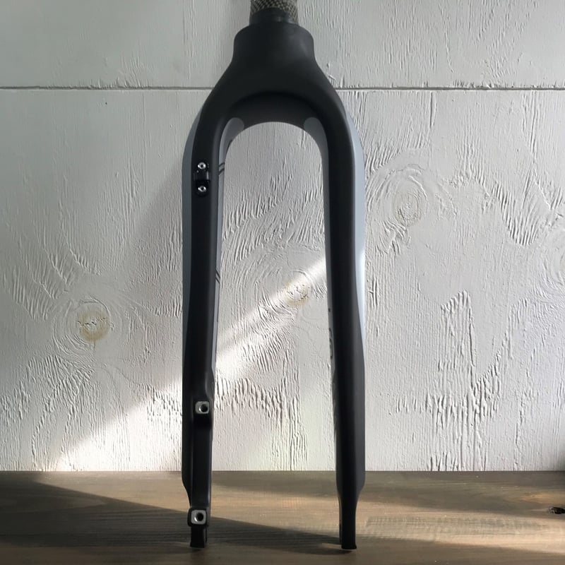 CREWKERZ（クルーカーズ） WAW カーボン [DO] Fフォーク 20in | IK