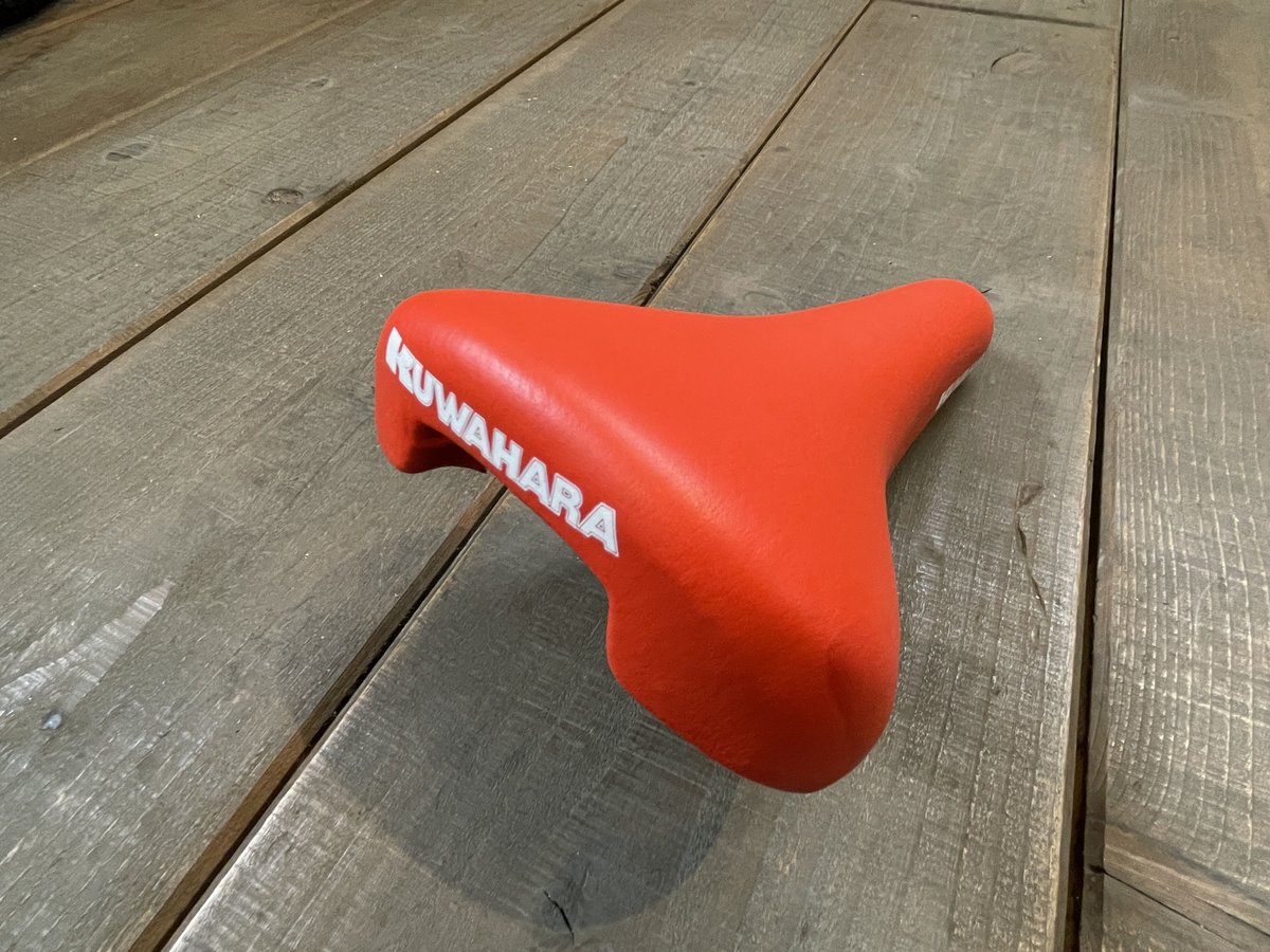 KUWAHARA R.S. サドル | IKKEI BIKES STORE
