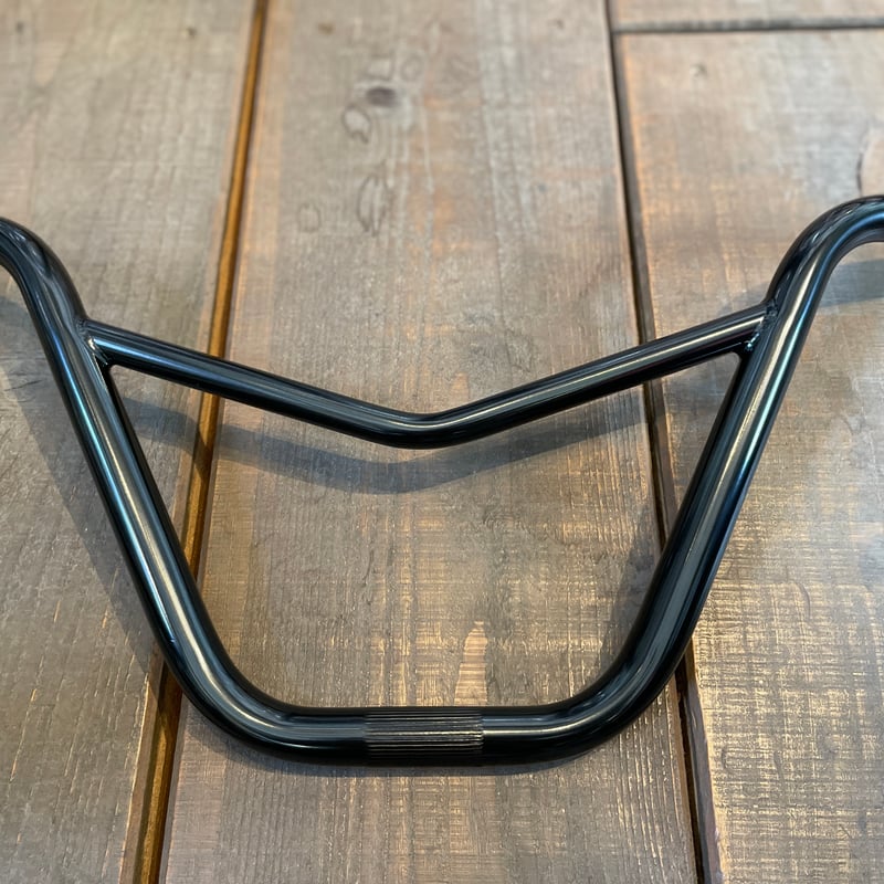 パーツ NITTO V-Cross Bar made in JAPAN KUWAHARA V-Cross Bar（ハンドルバー）ブラック | IKKEI BIKES