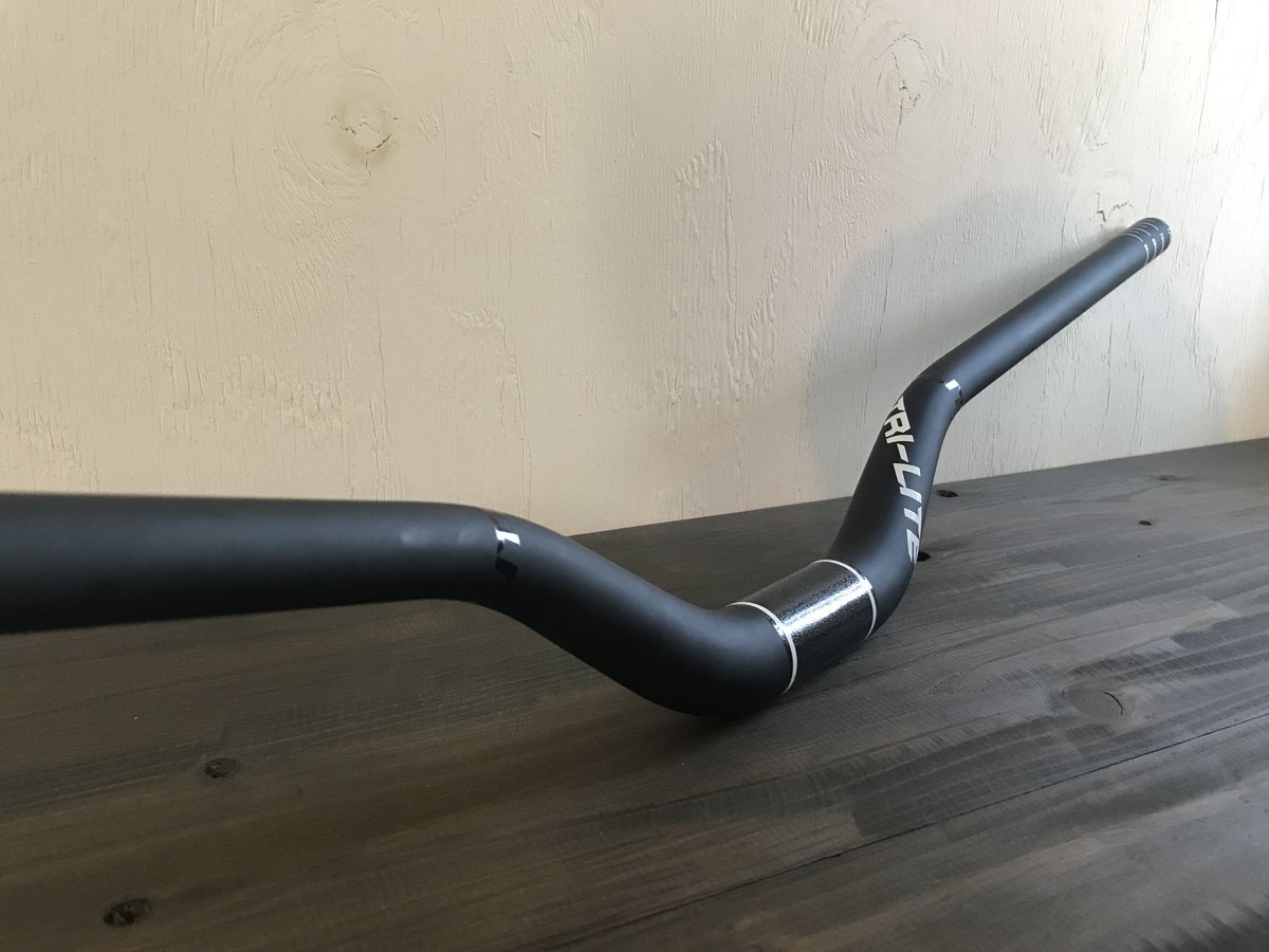 TRI-LITE カーボンハンドルバー | IKKEI BIKES STORE