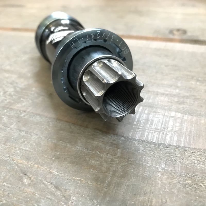 JITSIE ボトムブラケット isis 128mm | IKKEI BIKES STORE