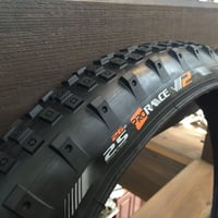 Continental Air King MacAskill 24×2.40 タイヤ | IK