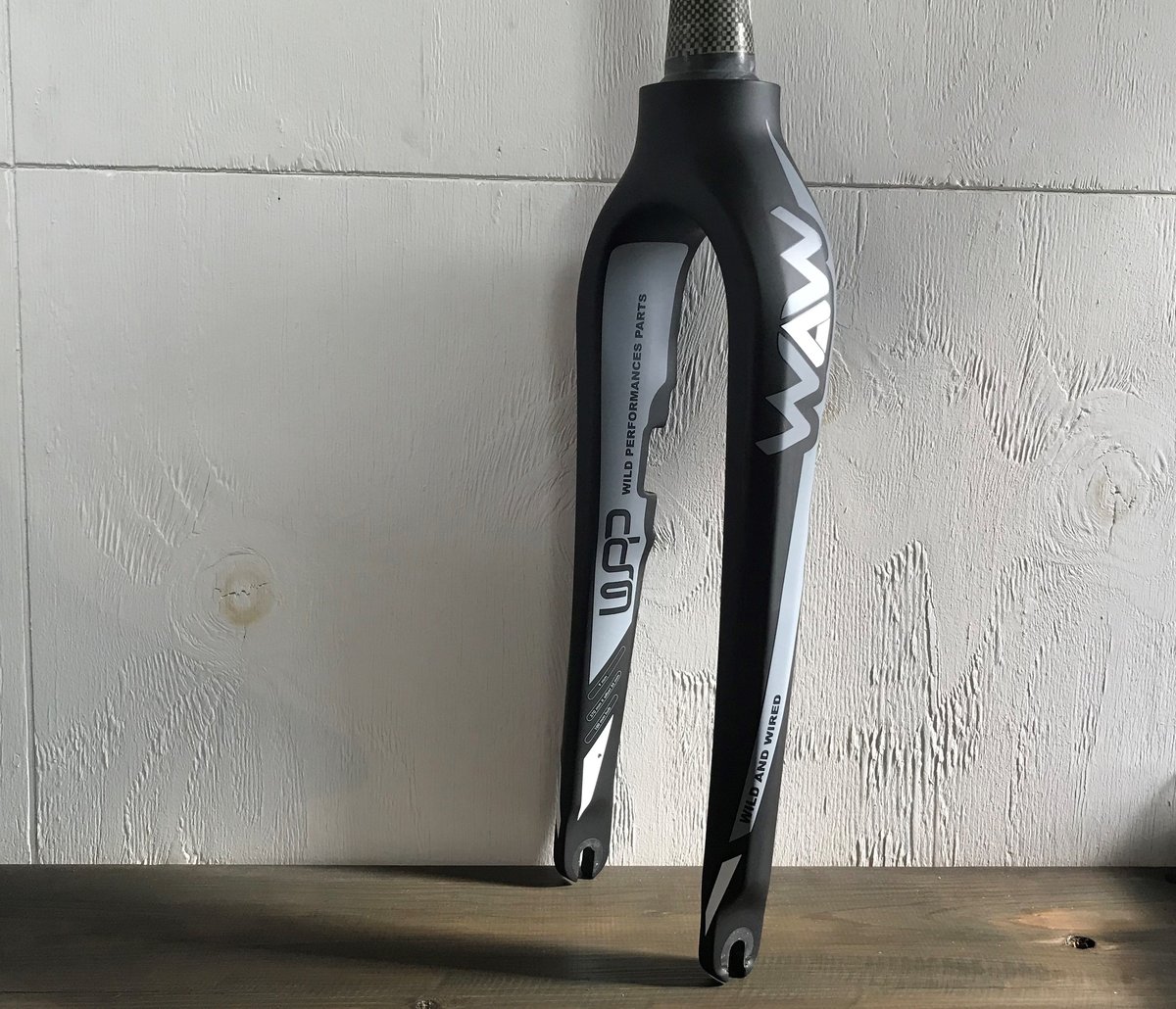 CREWKERZ（クルーカーズ） WAW カーボン [DO] Fフォーク 20in