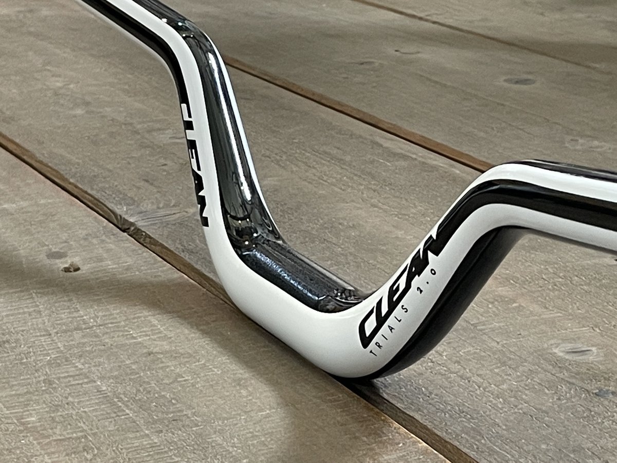 CLEAN カーボンハンドルバー 107 | IKKEI BIKES STORE