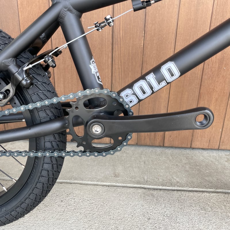 ダーカスワンSolo ブラック 16インチ SOLO 16″ - DURCUS ONE BMX - 16インチキッズBMX 完成車 - BMX