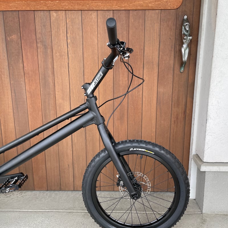自転車本体 JITSIE VARIAL20 JITSIE - VARIAL 20 | すべての商品 | GOLDRUSH AJITO