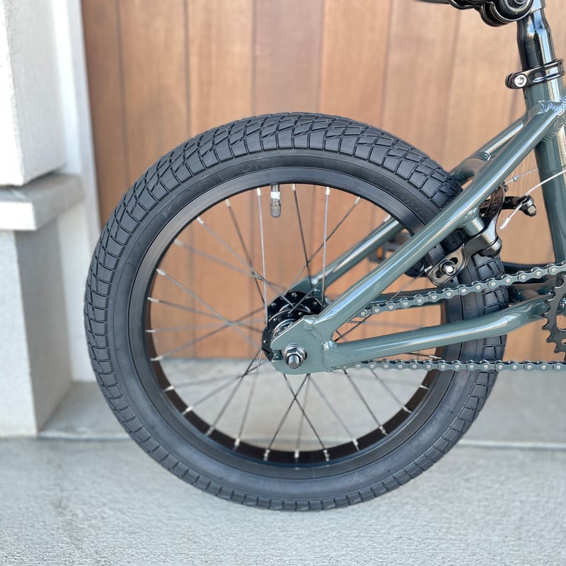 DURCUS ONE SOLO (DARK GREY)16インチ BMX | IKKEI BI DURCUS ONE SOLO (DARK GREY)16インチ BMX | IKKEI BI