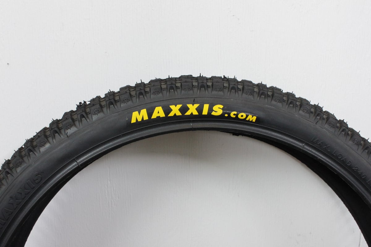 MAXXIS Creepy Crawler（クリーピー クローラー） トライアル タイヤ 20