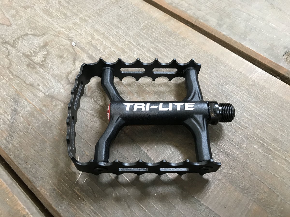 TRI-LITE ケージペダル | IKKEI BIKES STORE