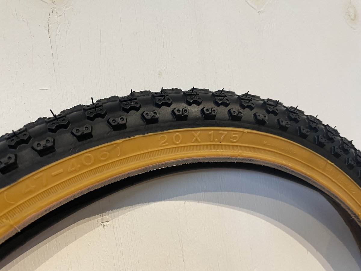 KUWAHARA KZ KENDA K-50 タイヤ・チューブセット 1ペア 20×2.125 KUWAHARA KZ KENDA K-50 タイヤ・チューブセット 1ペア 20×2.125