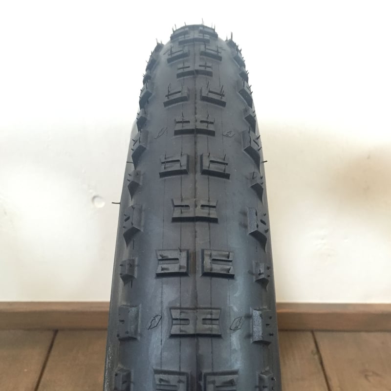 JITSIE REVERZ トライアルタイヤ 19×2.60 リア | IKKEI BIKES