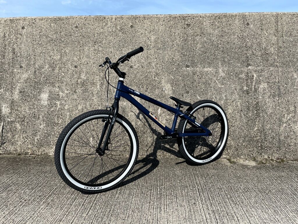 ストリートトライアル自転車 24インチ　Full Marks KLONDIKE fit=scale-down,w=1200