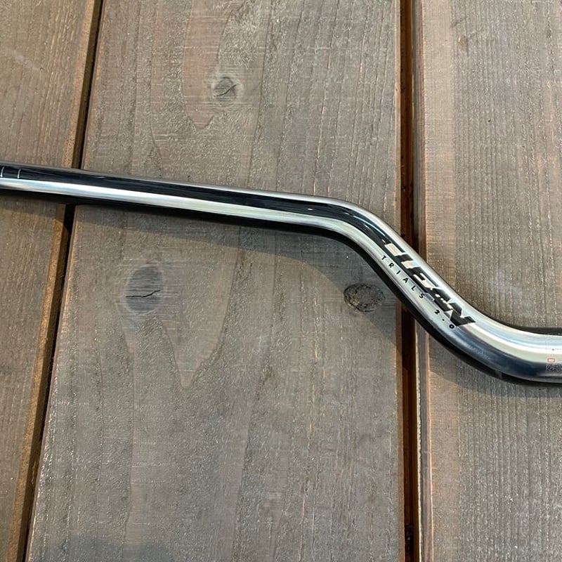 【新車外し未使用品】自転車トライアルカーボンハンドルCLEAN 103 CLEAN カーボンハンドルバー Chrome | IKKEI BIKES STORE
