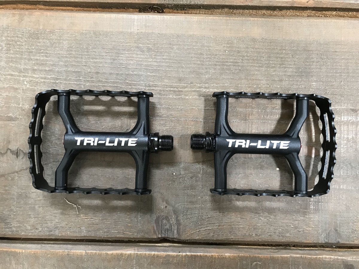 TRI-LITE ケージペダル | IKKEI BIKES STORE