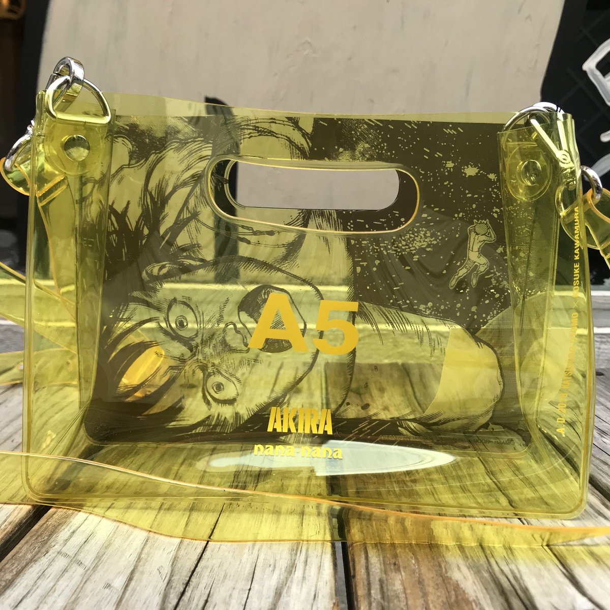 【残り僅か】AKIRA Art of Wall x nana-nana A5 Clear Bag (Yellow)