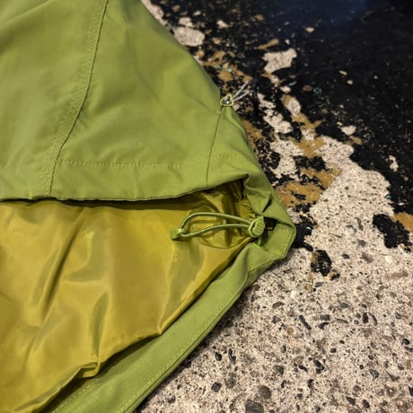 【web限定/ラス１】RUGGED®︎ teflon-coated water-repellent hooded jacket (Lime green)