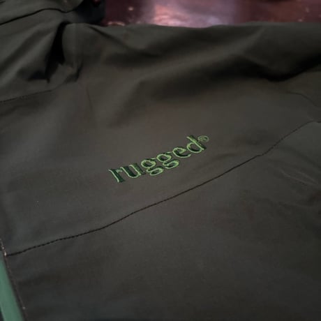 【残り僅か】RUGGED®︎ teflon-coated water-repellent technical jacket with dual layer pockets(Green)