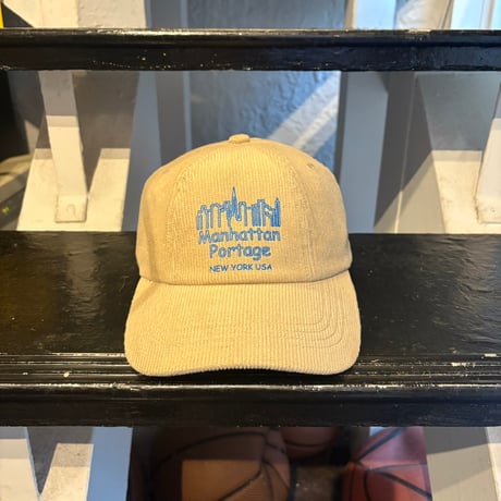 【ラス１】Manhattan Portage corduroy 6panel cap (Cream)