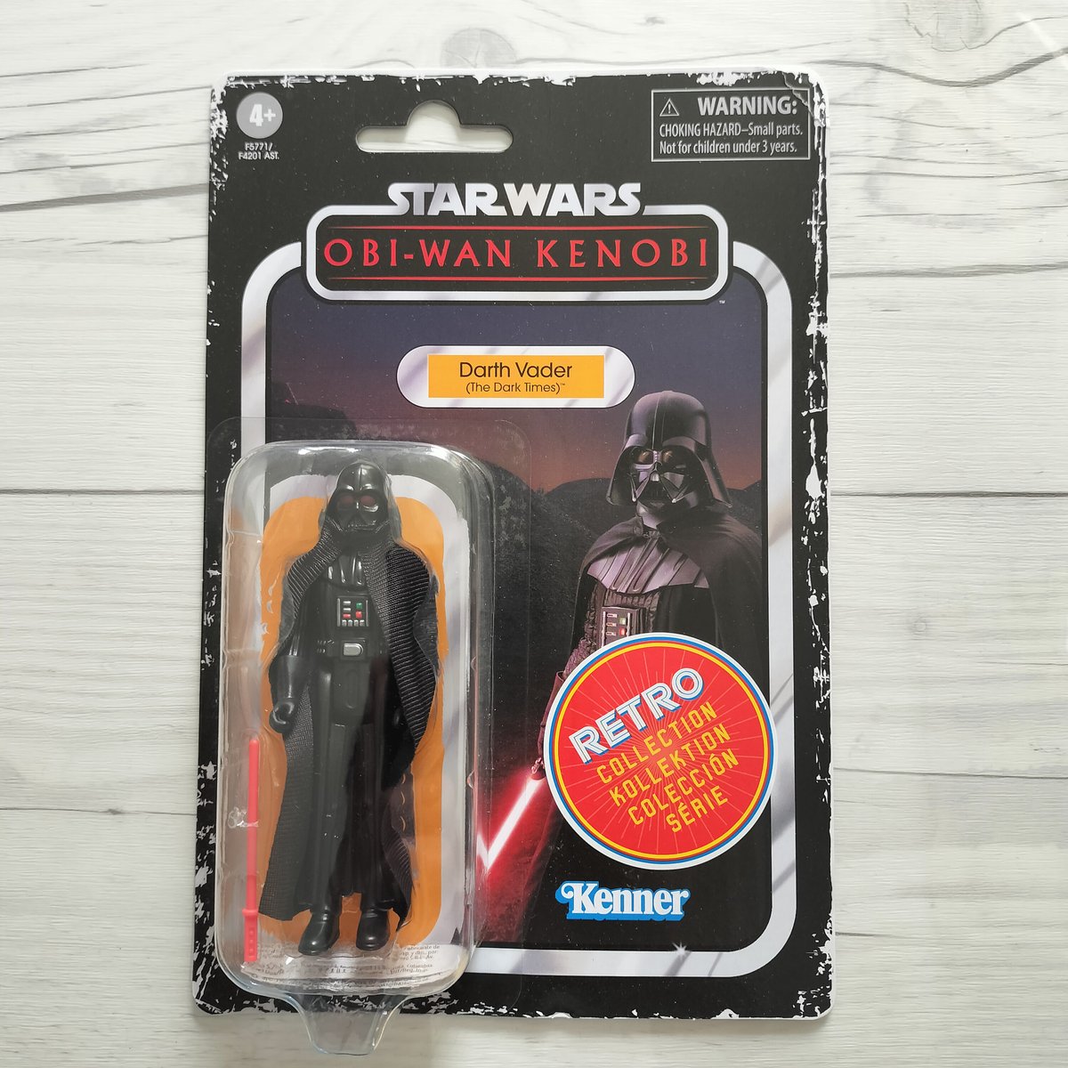 Hasbro『スターウォーズ』 レトロコレクション ダース・ベイダー（ザ