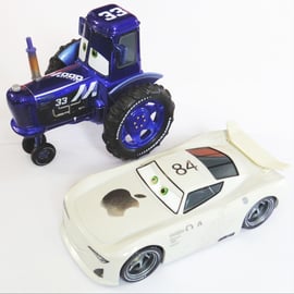 カーズクロスロード』1/43スケール カーズ・ダイキャストカー幻
