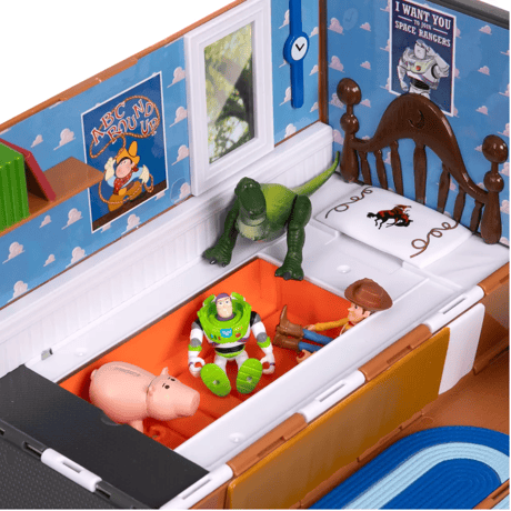 トイストーリー  ムービングトラック プレイセット　Toy Story Moving Truck Vehicle Play Set