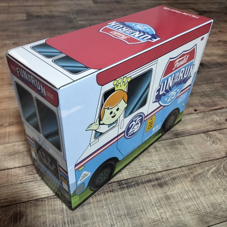 2023年 ファンコ 25周年　ファン・オン・ザ・ラン　ボックス　Funko 25th Anniversary Fun on the Run Box